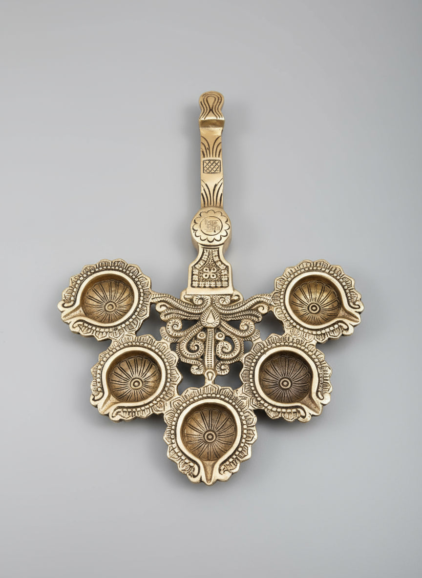 5 Wick Brass Aarti/Kapoor Spoon for Pooja/ House Warming/ havan/ Gift Item/ showpiece